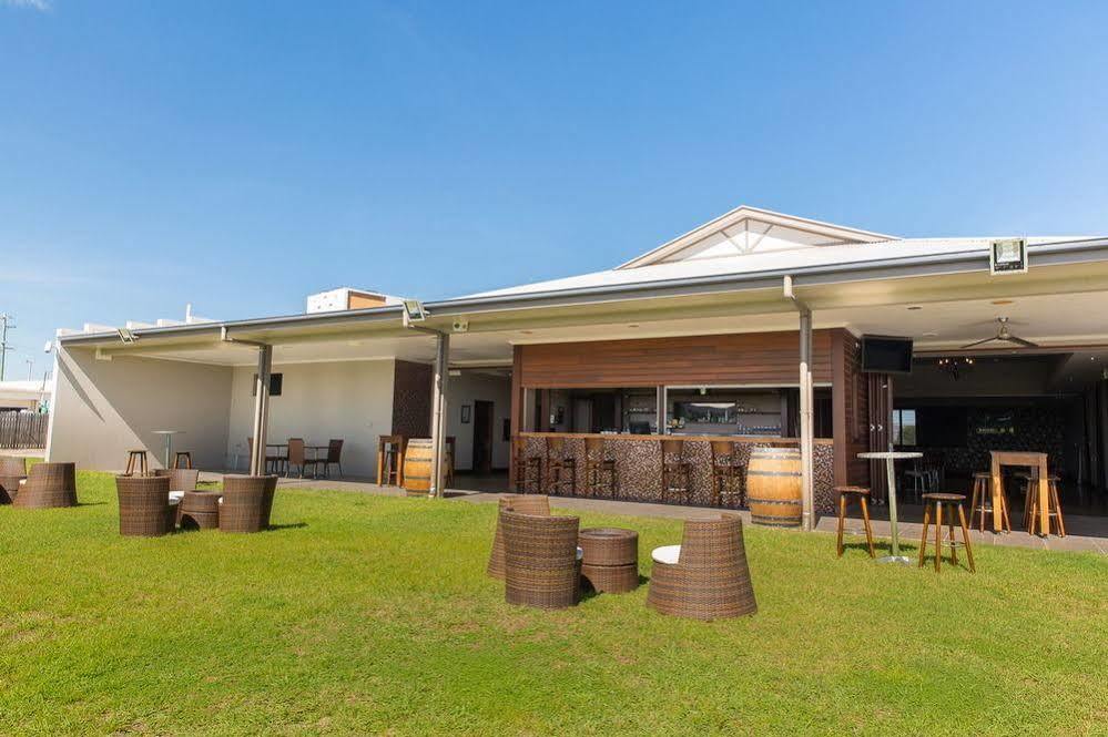 Merinda Village Hotel Bowen Exterior foto